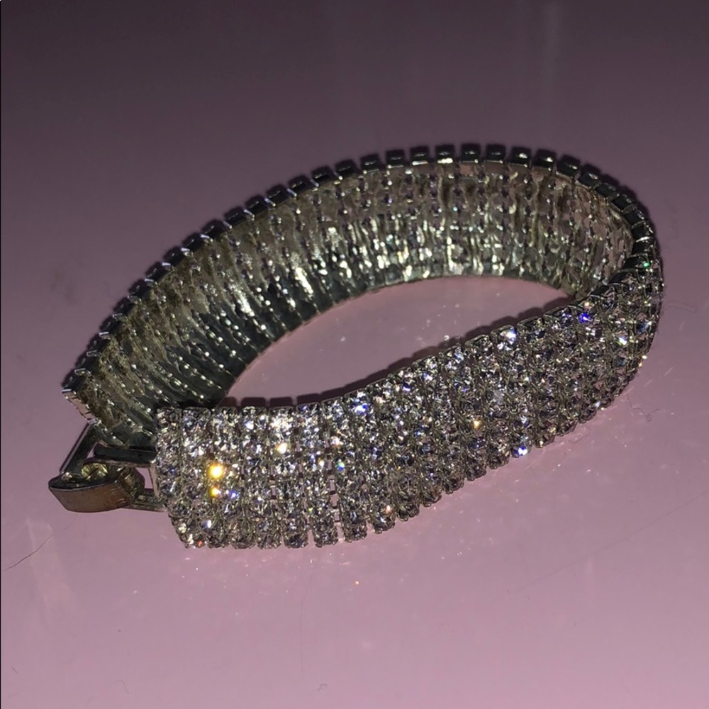 Versona Rhinestone Bracelet - Picture 3 of 4